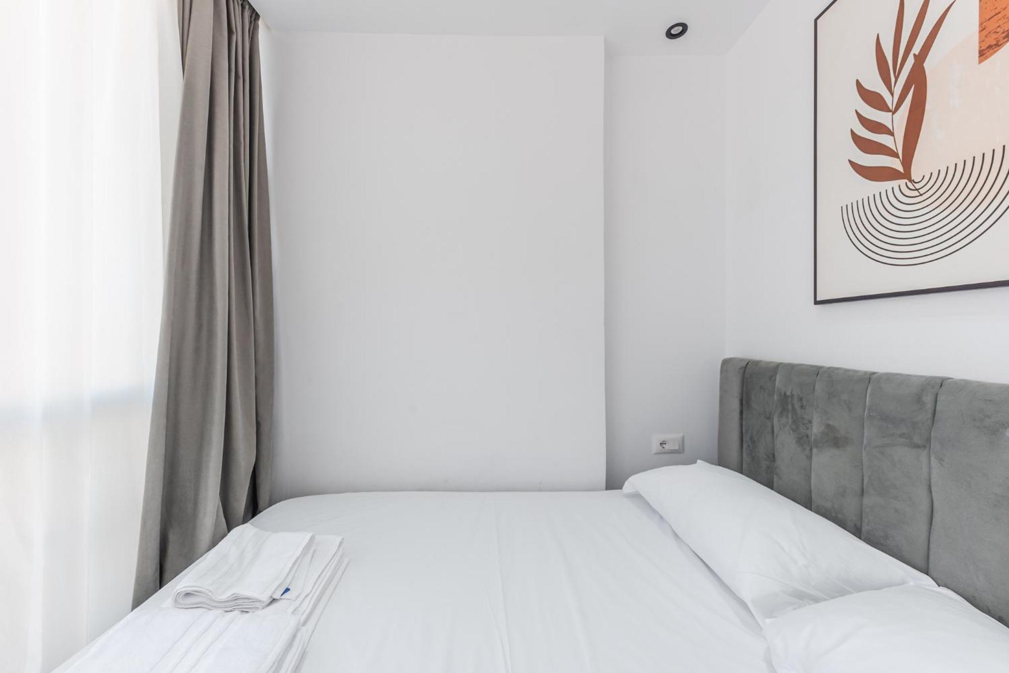 Atelier Apartments By Kondo Stays Tirana Bagian luar foto