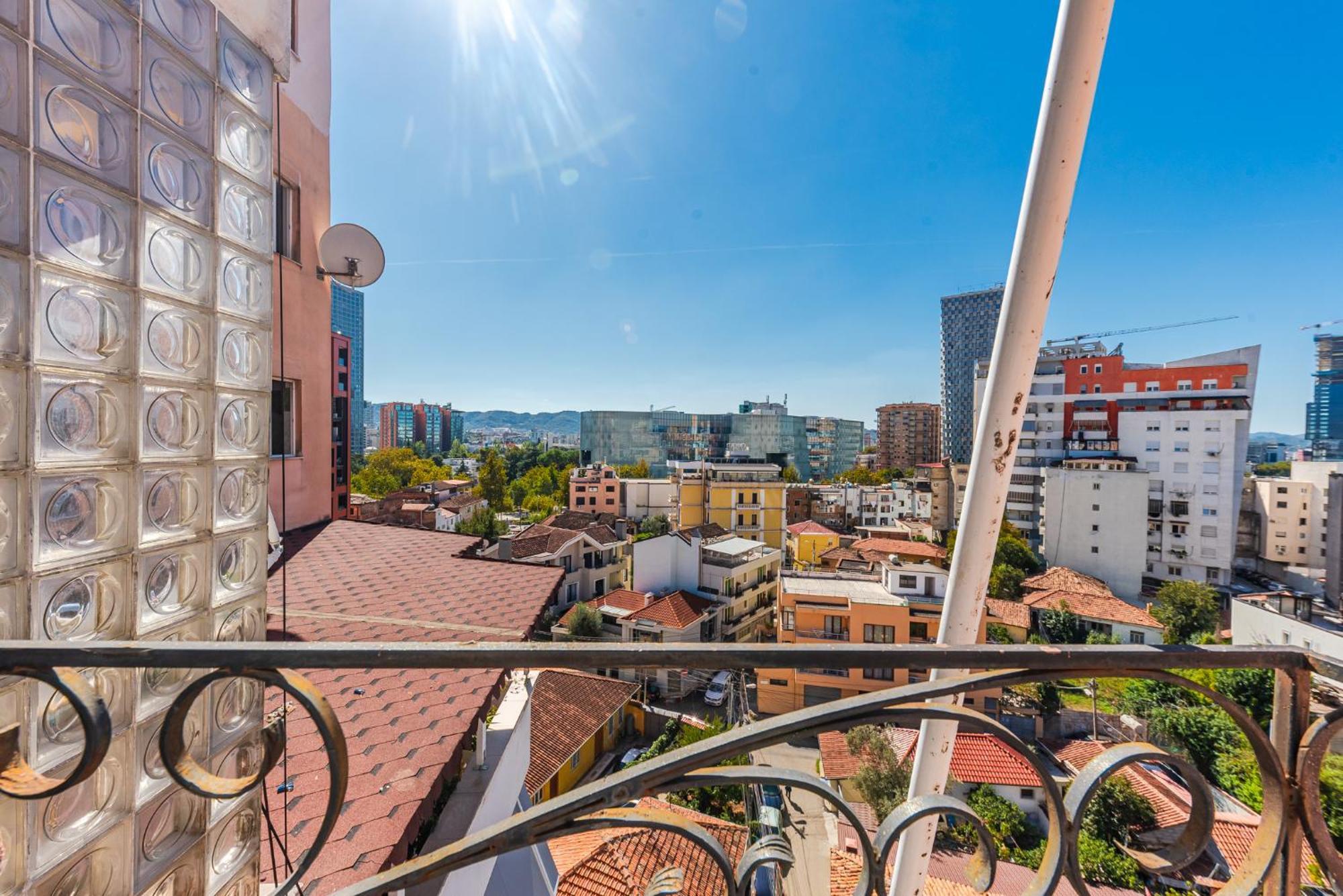 Atelier Apartments By Kondo Stays Tirana Bagian luar foto