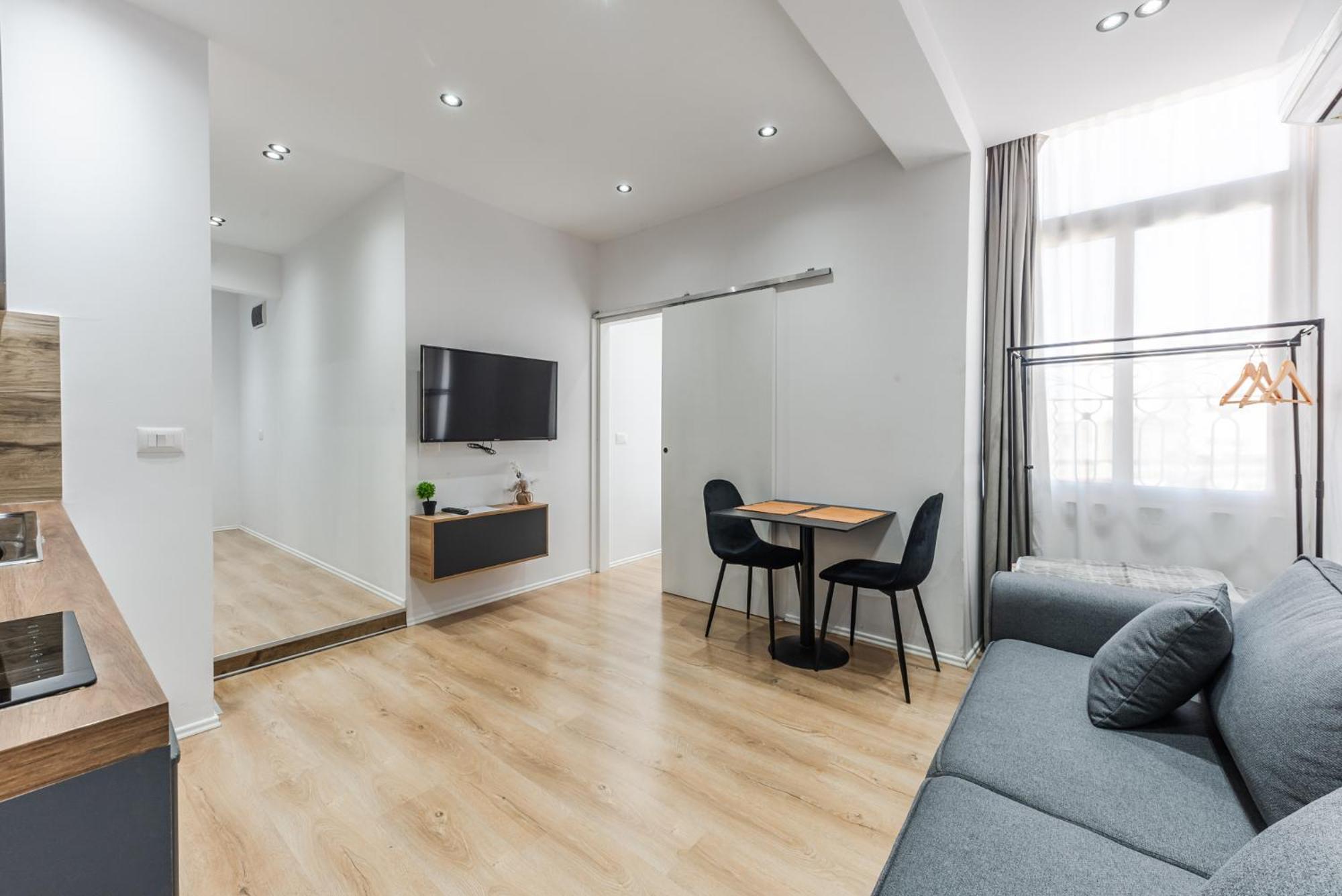 Atelier Apartments By Kondo Stays Tirana Bagian luar foto